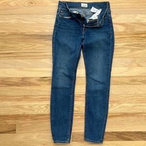 Hudson high rise skinny ankle Natalie jeans. Fit amazing